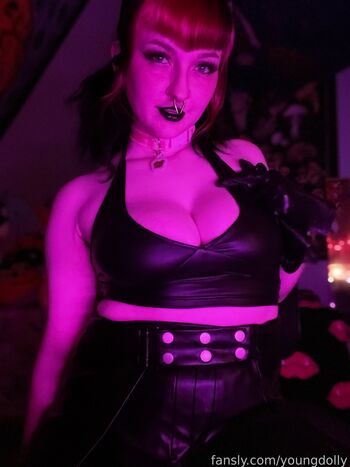Full leaked Youngdolly private onlyfans photo