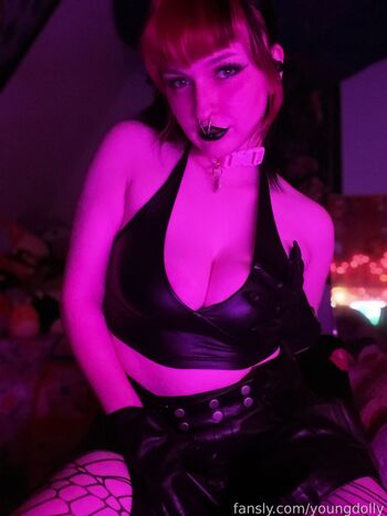 Full leaked Youngdolly private onlyfans photo