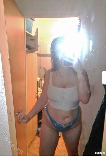 Full leaked Your bj mommy private onlyfans photo