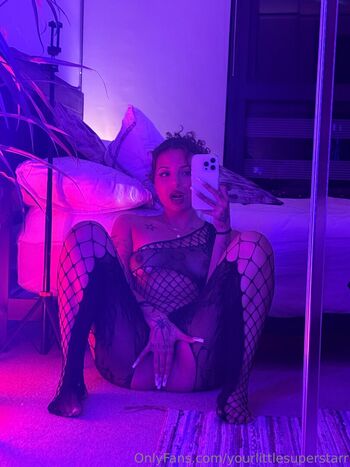 Yourlittlesuperstarr