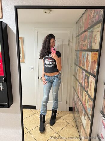 Full leaked Youronlinemistress page private onlyfans photo