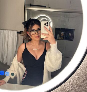 Full leaked Yourprincesslol private onlyfans photo