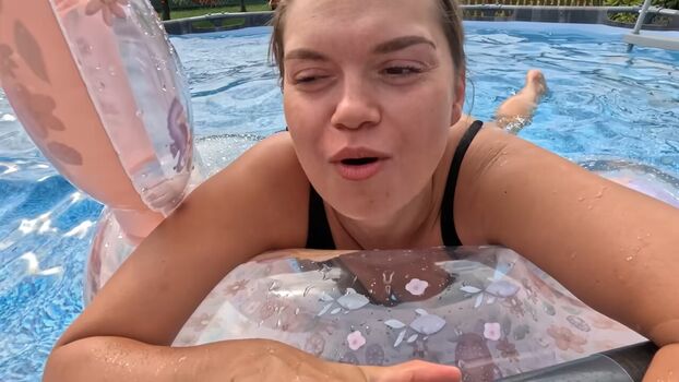 Full leaked Youtubers private onlyfans photo