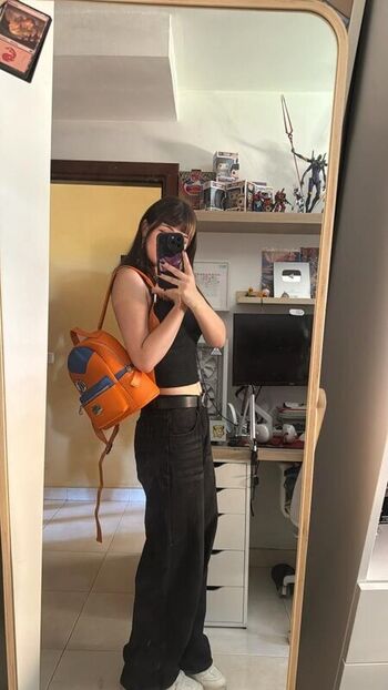 Full leaked Yquen private onlyfans photo