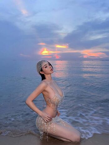 Full leaked Yuan sayuki weme private onlyfans photo