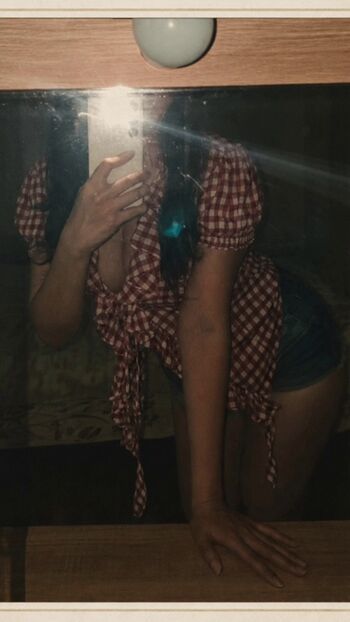 Full leaked Yuggie tv private onlyfans photo