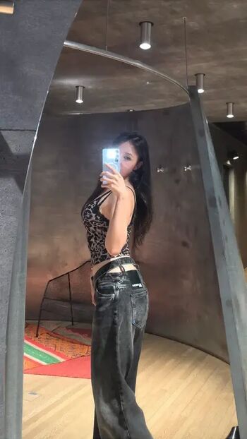 Full leaked Yuggie tv private onlyfans photo