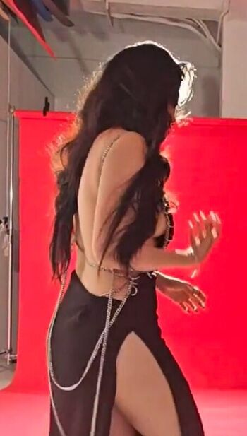 Full leaked Yuggie tv page private onlyfans photo