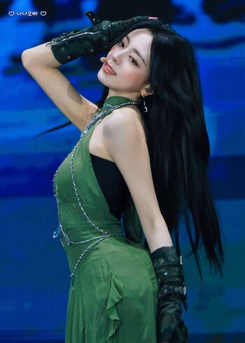 Yuna - ITZY (유나, Shin Yu Na)