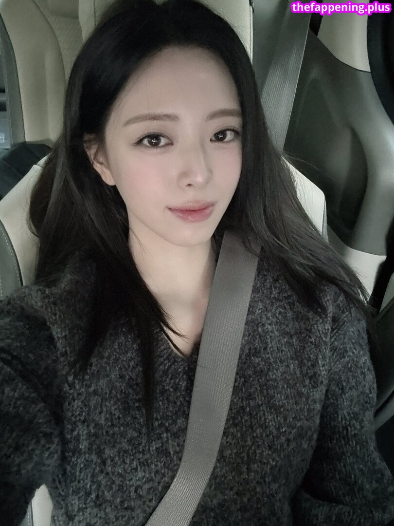 Yuna - ITZY (유나, Shin Yu Na)