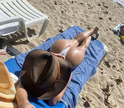 Full leaked Yunesca yune private onlyfans photo