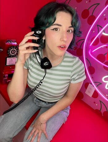 Full leaked Yungelderberry private onlyfans photo