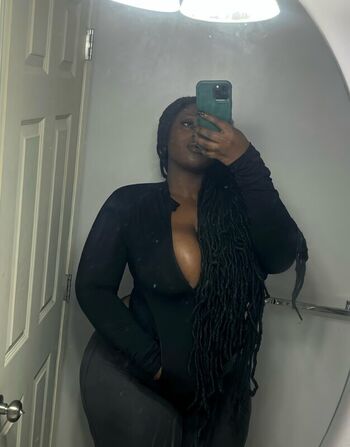 Full leaked Yunghoteboknee private onlyfans photo