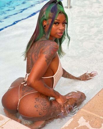 Full leaked Yungyannah private onlyfans photo