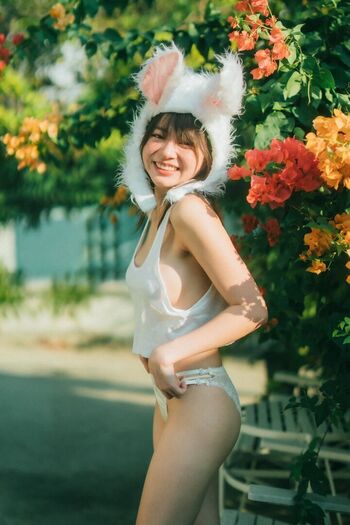 Full leaked Yunjing saehun page private onlyfans photo