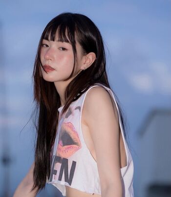 Full leaked Yunjing saehun page private onlyfans photo
