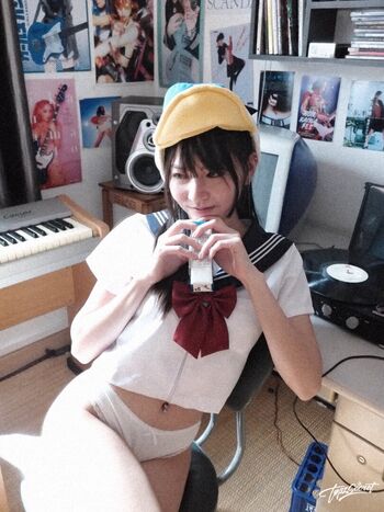 Full leaked Yunjing saehun page private onlyfans photo