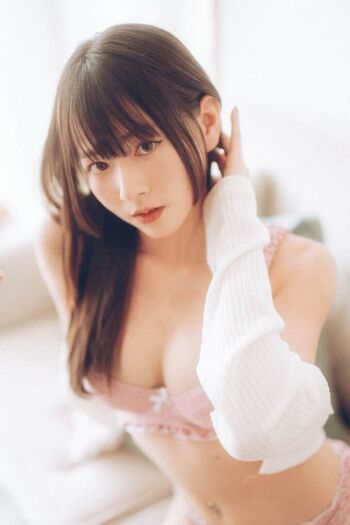 Full leaked Yunjing saehun page private onlyfans photo