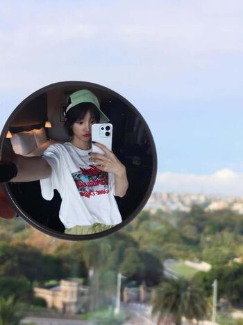 Full leaked Yuqi private onlyfans photo