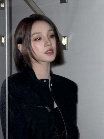 Full leaked Yuqi page private onlyfans photo
