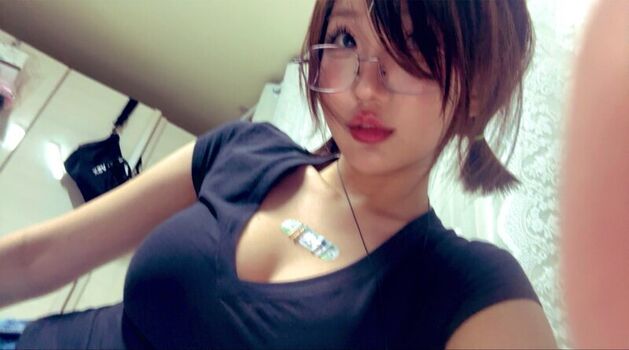 Full leaked Yurasweb private onlyfans photo