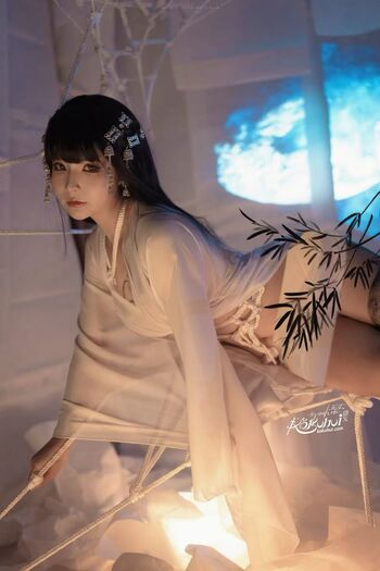 Full leaked Yuuhuia private onlyfans photo