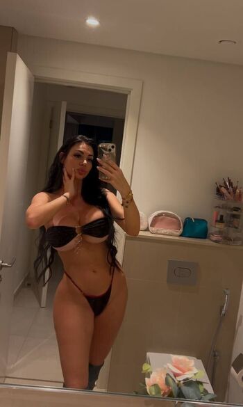 Full leaked Yvonne bar private onlyfans photo