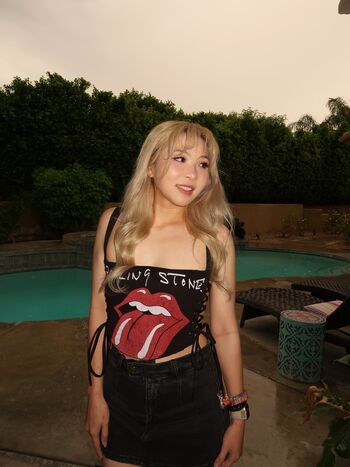 Full leaked Yvonnie private onlyfans photo