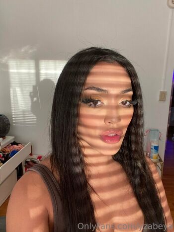 Full leaked Yzabeya page private onlyfans photo