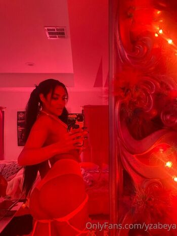 Full leaked Yzabeya page private onlyfans photo