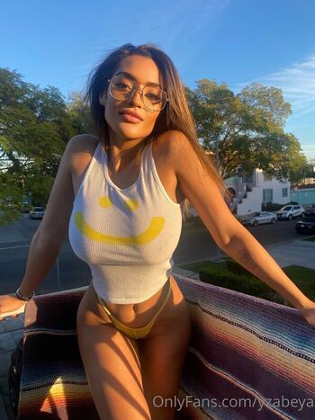 Full leaked Yzabeya page private onlyfans photo
