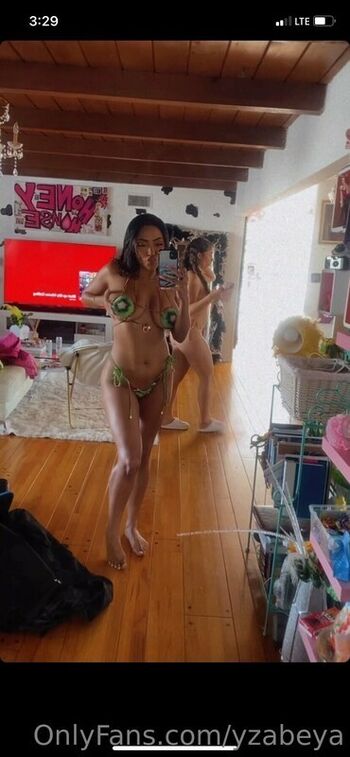 Full leaked Yzabeya page private onlyfans photo