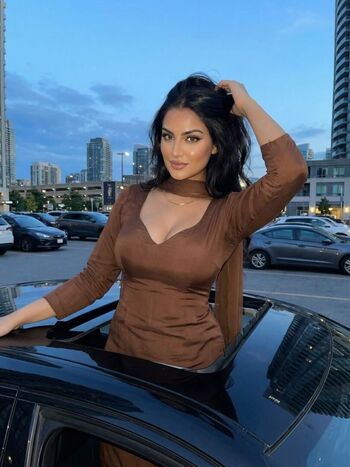 Full leaked Zara farooq private onlyfans photo