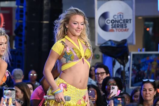 Full leaked Zara larsson  page private onlyfans photo