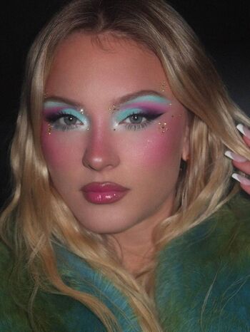 Full leaked Zara larsson  page private onlyfans photo