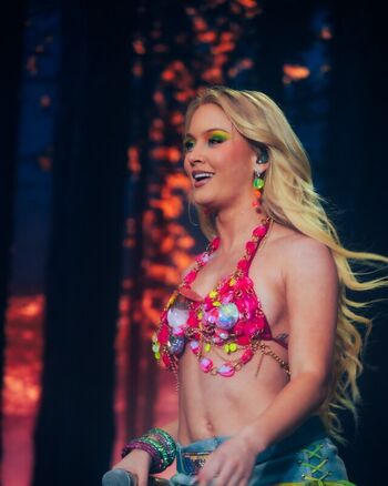 Full leaked Zara larsson page private onlyfans photo