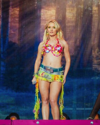 Full leaked Zara larsson page private onlyfans photo
