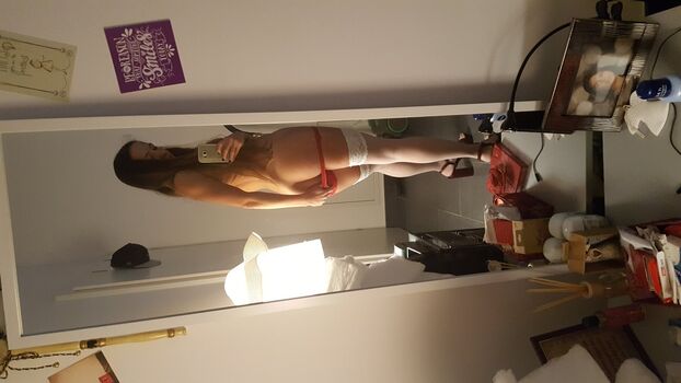 Full leaked Zari lugano private onlyfans photo