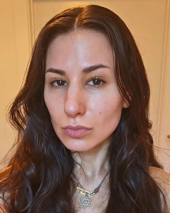 Full leaked Zehava glazier private onlyfans photo