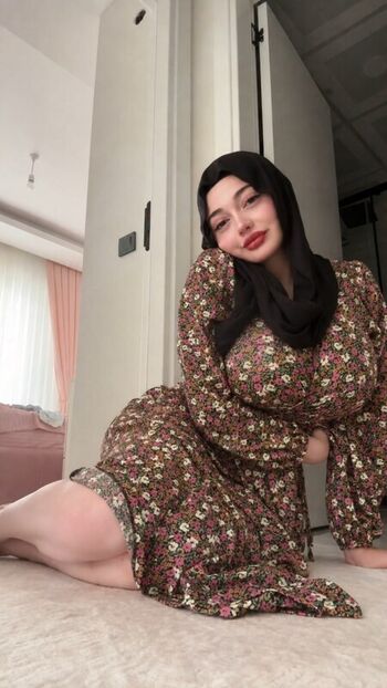 Full leaked Zelal private onlyfans photo