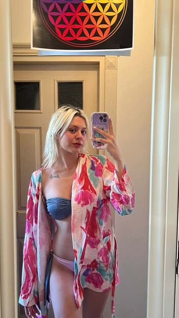 Full leaked Zelderler private onlyfans photo