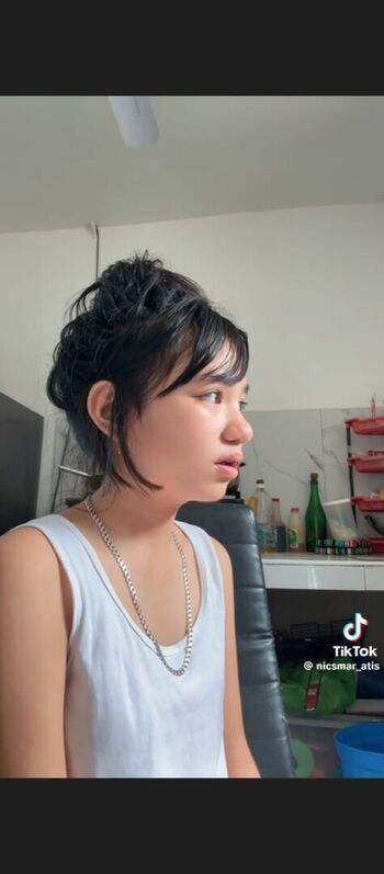 Full leaked Zelynics private onlyfans photo
