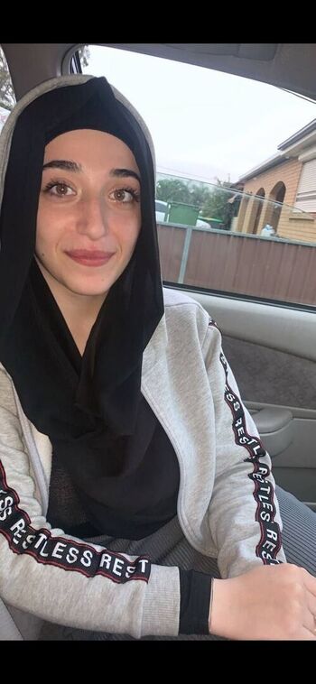 Full leaked Zeynepauss private onlyfans photo
