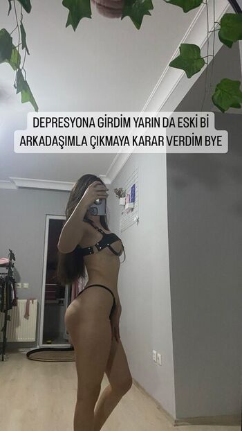 Full leaked Zeynepiksy zeynep private onlyfans photo