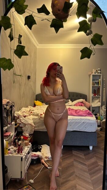 Full leaked Zeynepiksy zeynep page private onlyfans photo