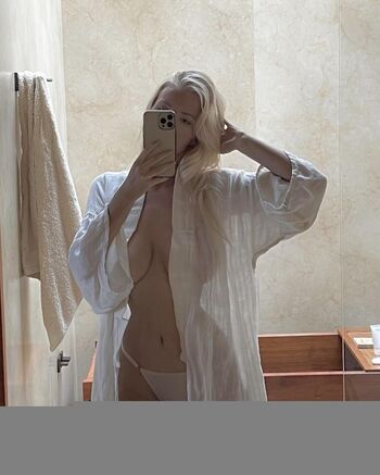 Full leaked Zienna eve private onlyfans photo