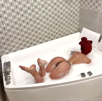 Full leaked Zlatasharv private onlyfans photo