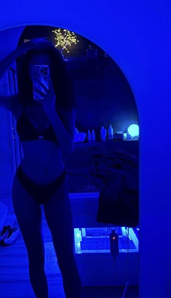 Full leaked Znefer private onlyfans photo