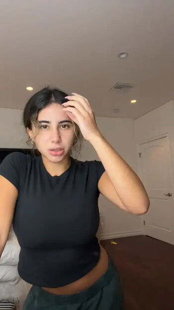 Full leaked Zoe ducorsky page private onlyfans photo