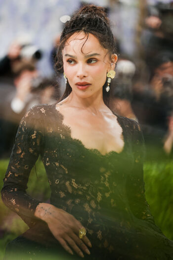 Full leaked Zoe kravitz private onlyfans photo
